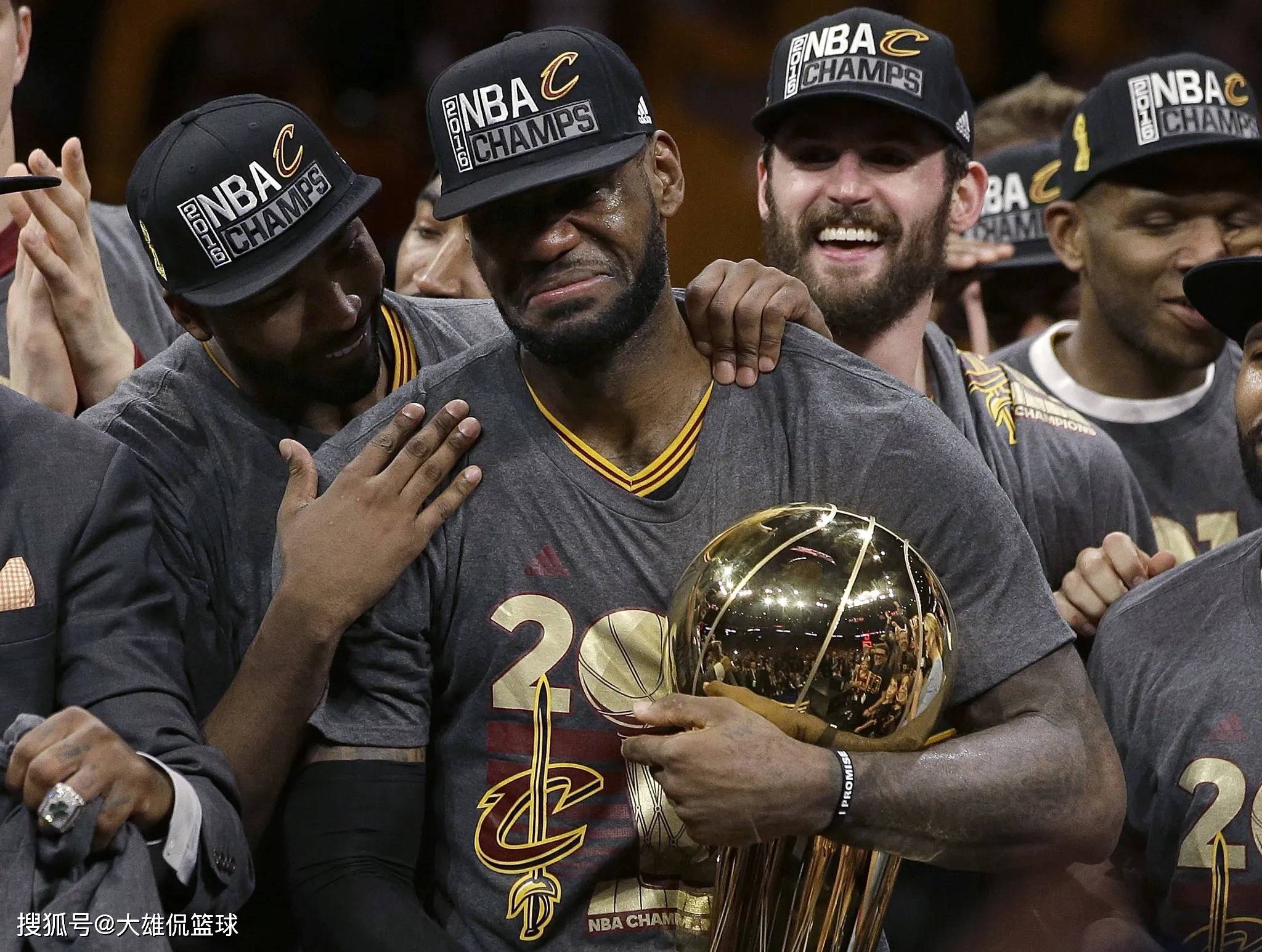 NBA高管爆料，若骑士2026年未能夺冠，他们可能会迎回詹姆斯