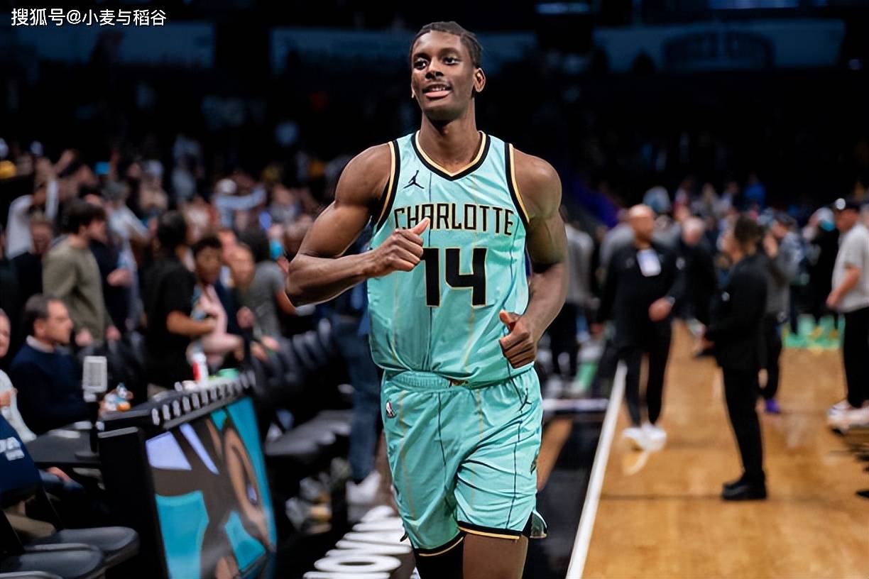 前脚刚被裁掉后脚又要召回，法国队对于前快船内线的操作不太厚道