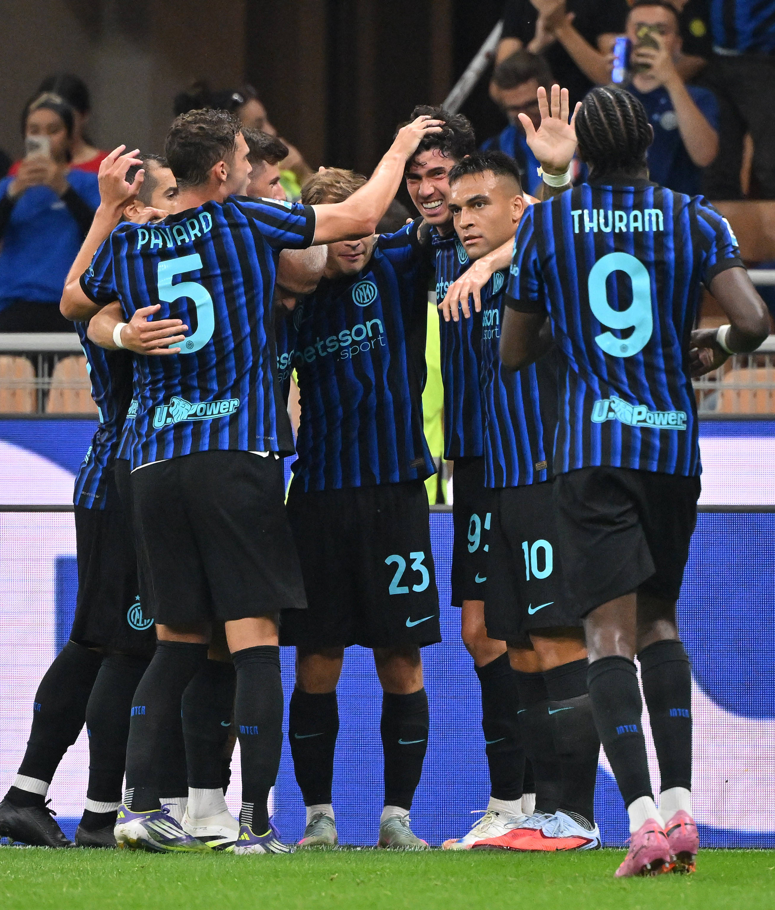 （体育）足球——意甲：国际米兰胜都灵