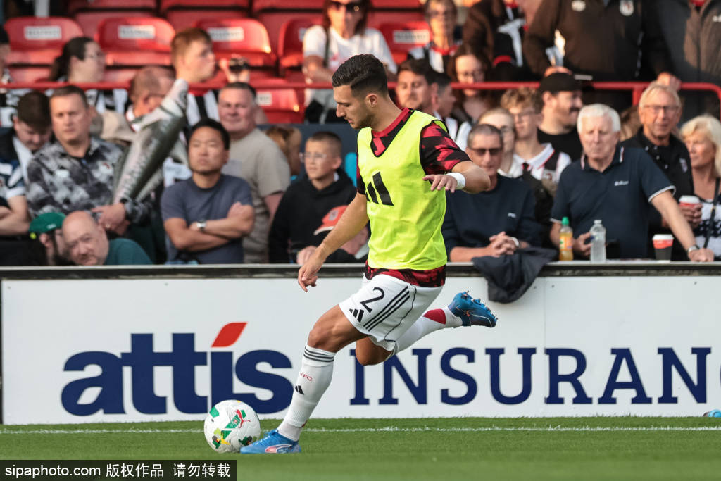 曼(màn)联惨遭低级别球队淘汰(tài)，拜耳勒沃庫(kù)森火上浇油(yóu)