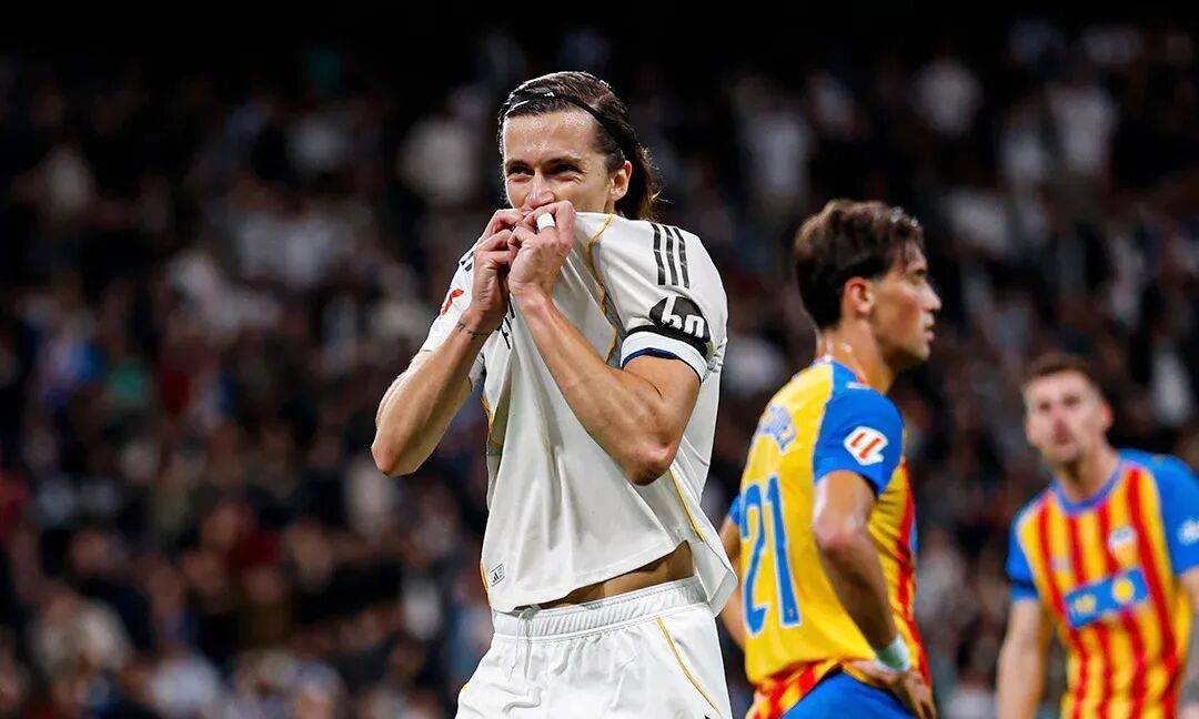 防住亚马尔！曝皇马新援终获认可 首次入选西班牙队