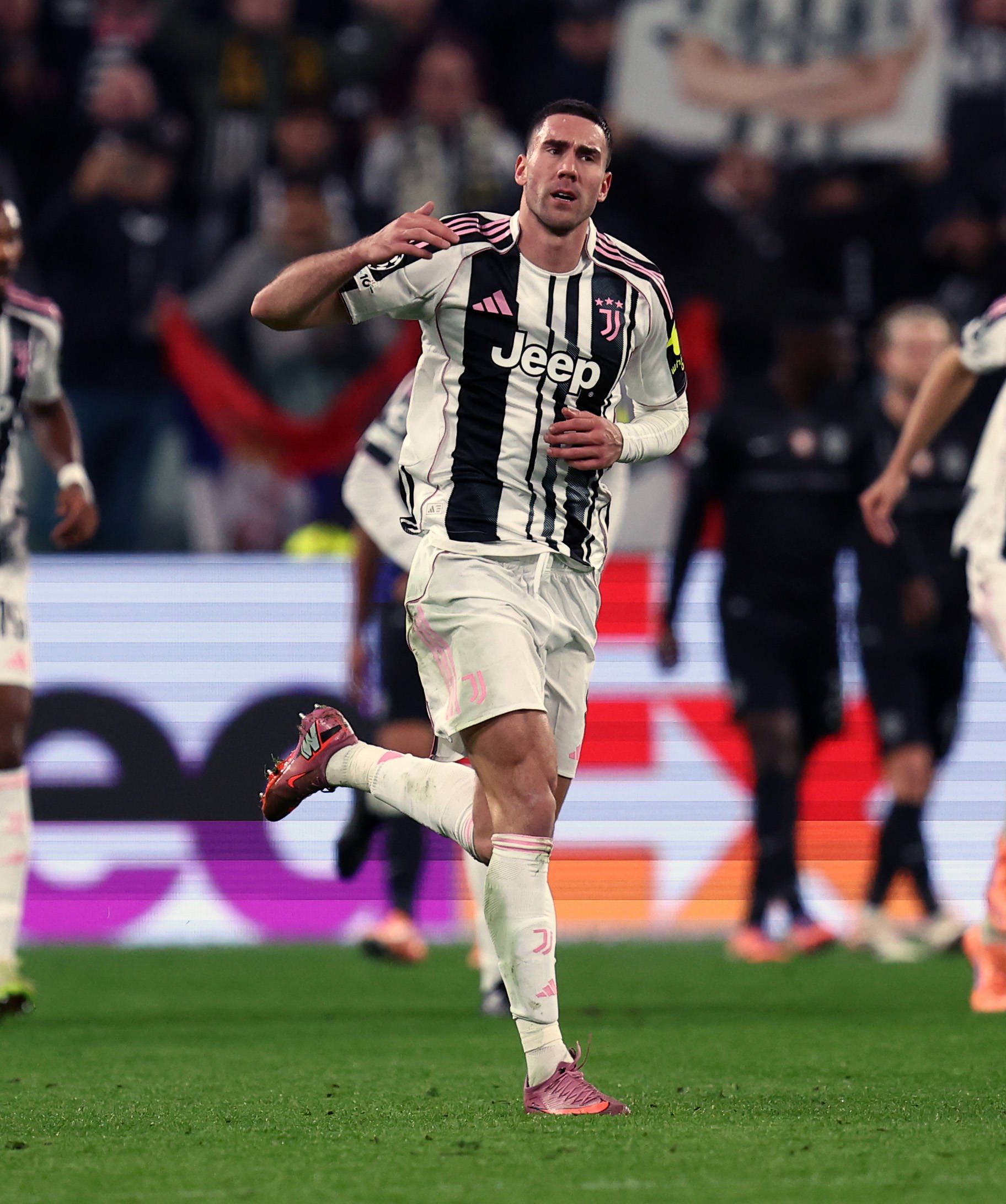 （体育）足球——欧冠：尤文图斯平葡萄牙体育