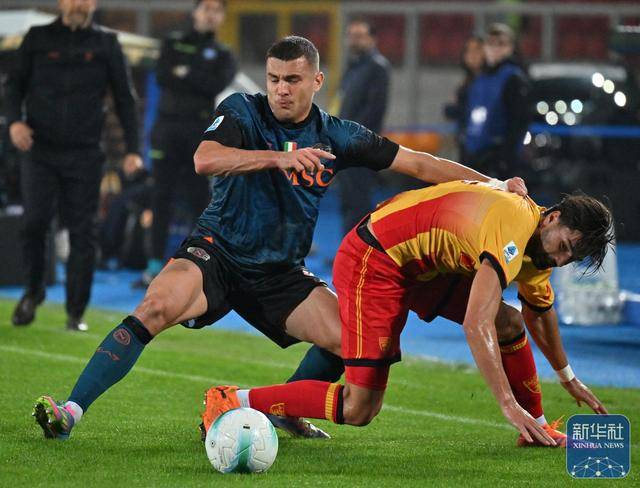 意甲|那不勒斯胜莱切