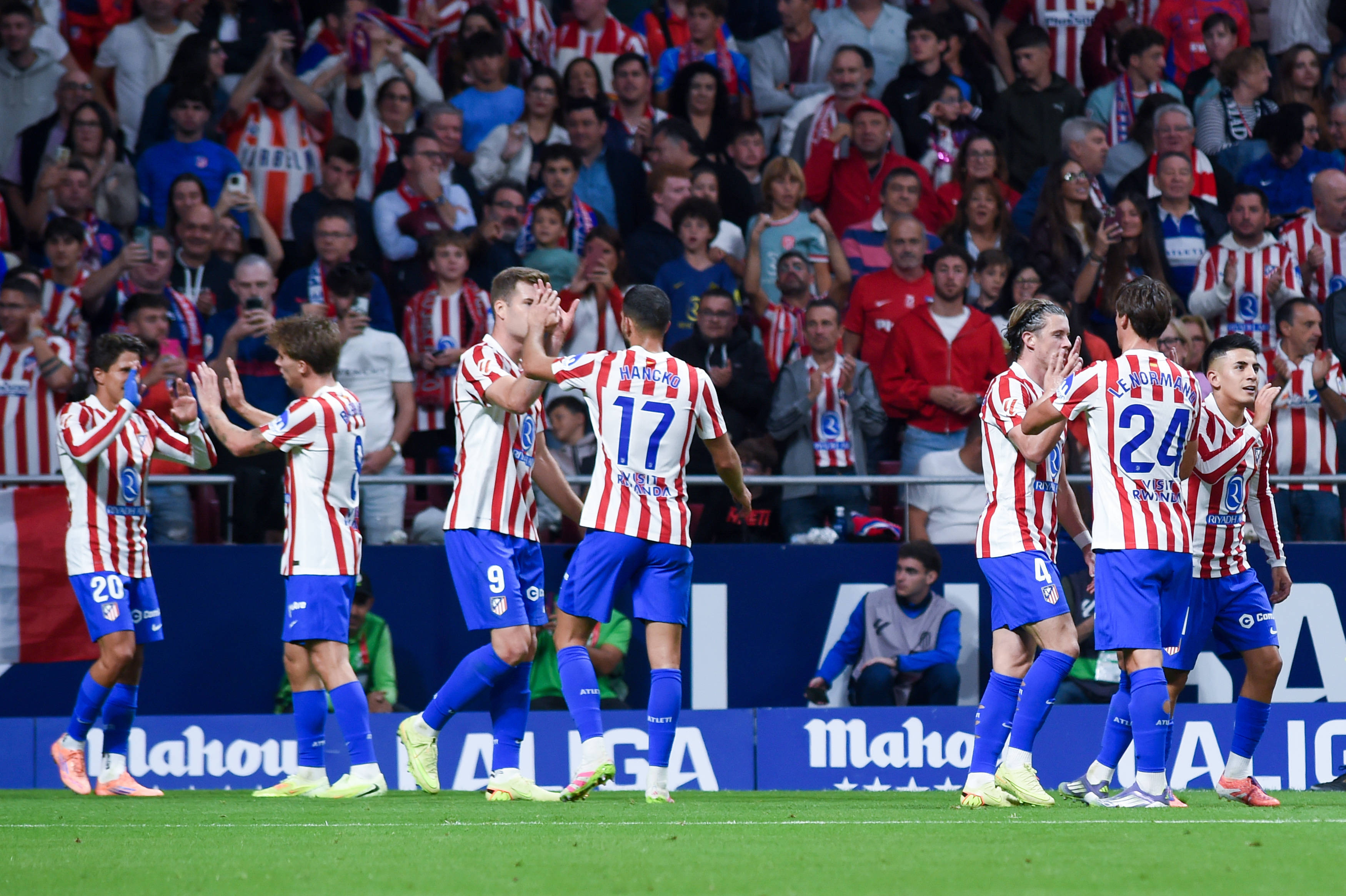 （体育）足球——西甲：马德里竞技胜奥萨苏纳