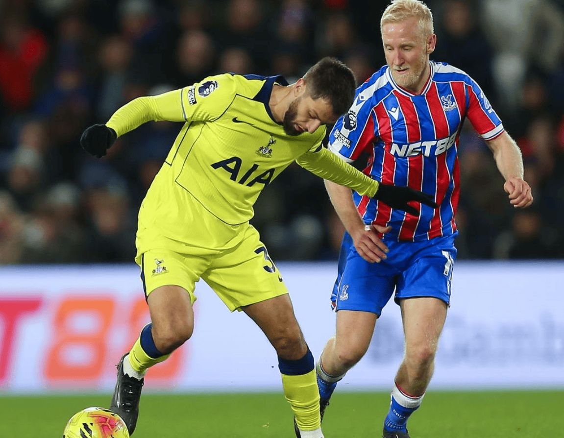 英超劲旅征服客场，成功复仇，追赶曼联，被利物浦甩开7分