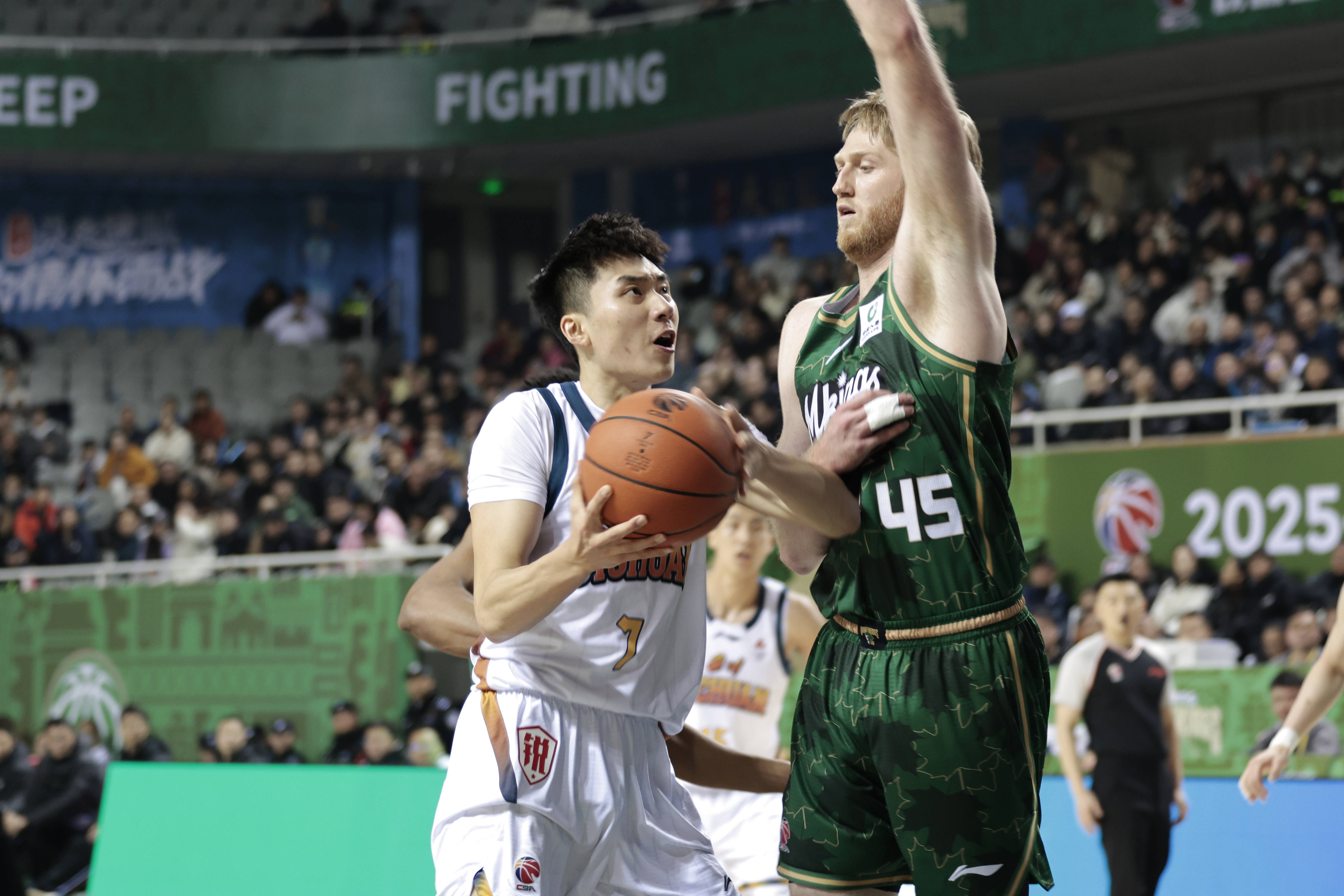 （体育）篮球——CBA常规赛：南京天之蓝胜四川丰谷酒业